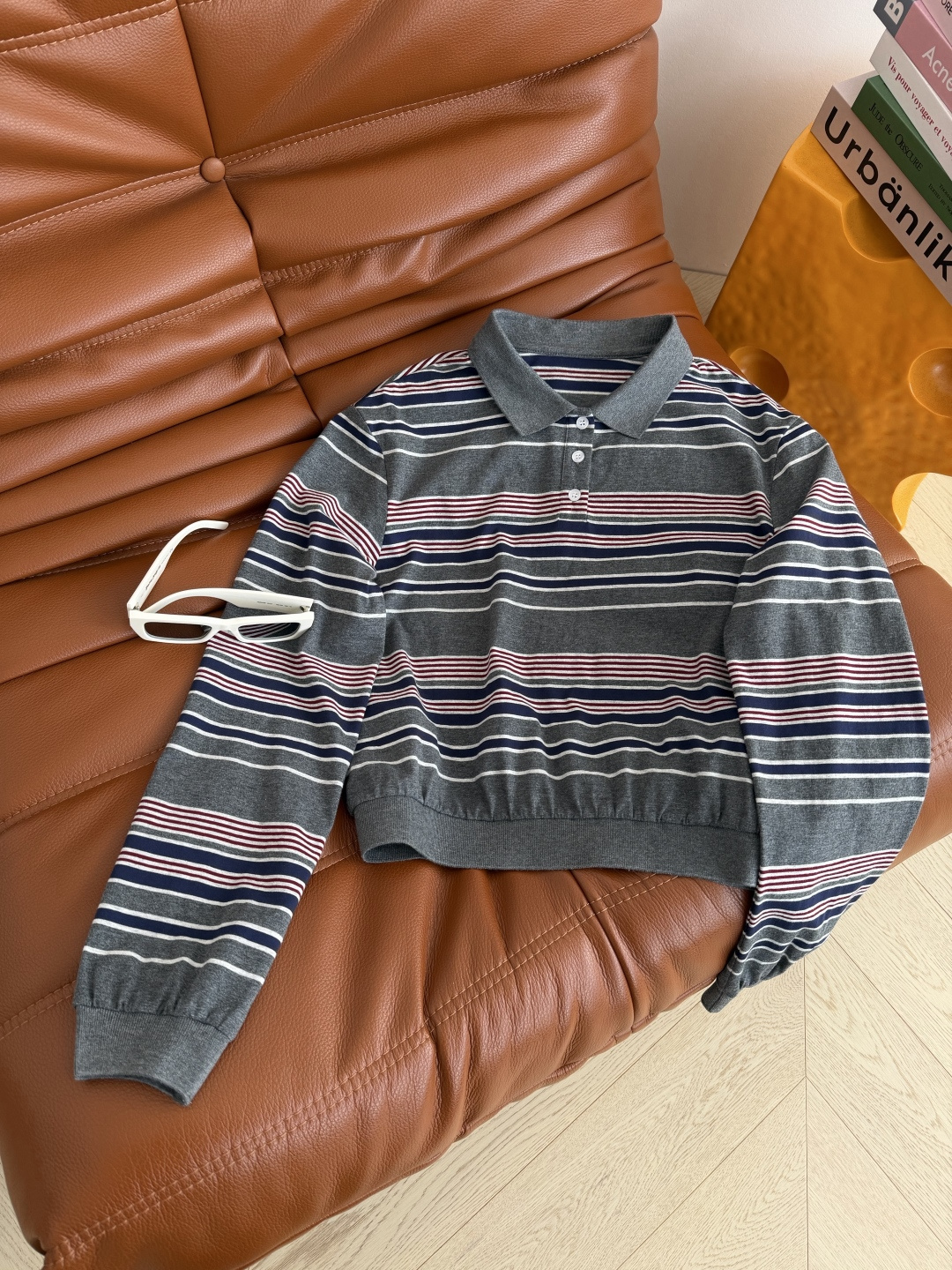 日常休闲穿搭 Polo翻领小上衣 太好穿了 条纹配色很好看 一股学院减龄风 不管什么身材都可以驾驭 休闲