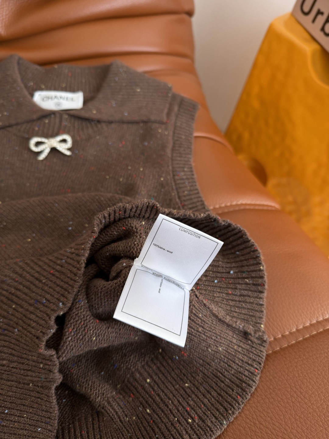 极简单品 26新款 水钻蝴蝶结装饰针织上衣 不管是单穿或者内搭叠穿都很出色的一件 极简百搭 很特别 日常