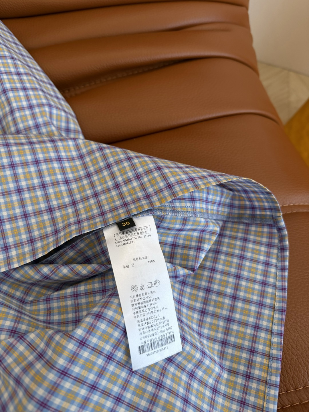 休闲时髦 26春夏 土星logo刺绣格子衬衫 格子的配色很好看 恰到好处的廓形 帅气BF风格 慵懒氛围十