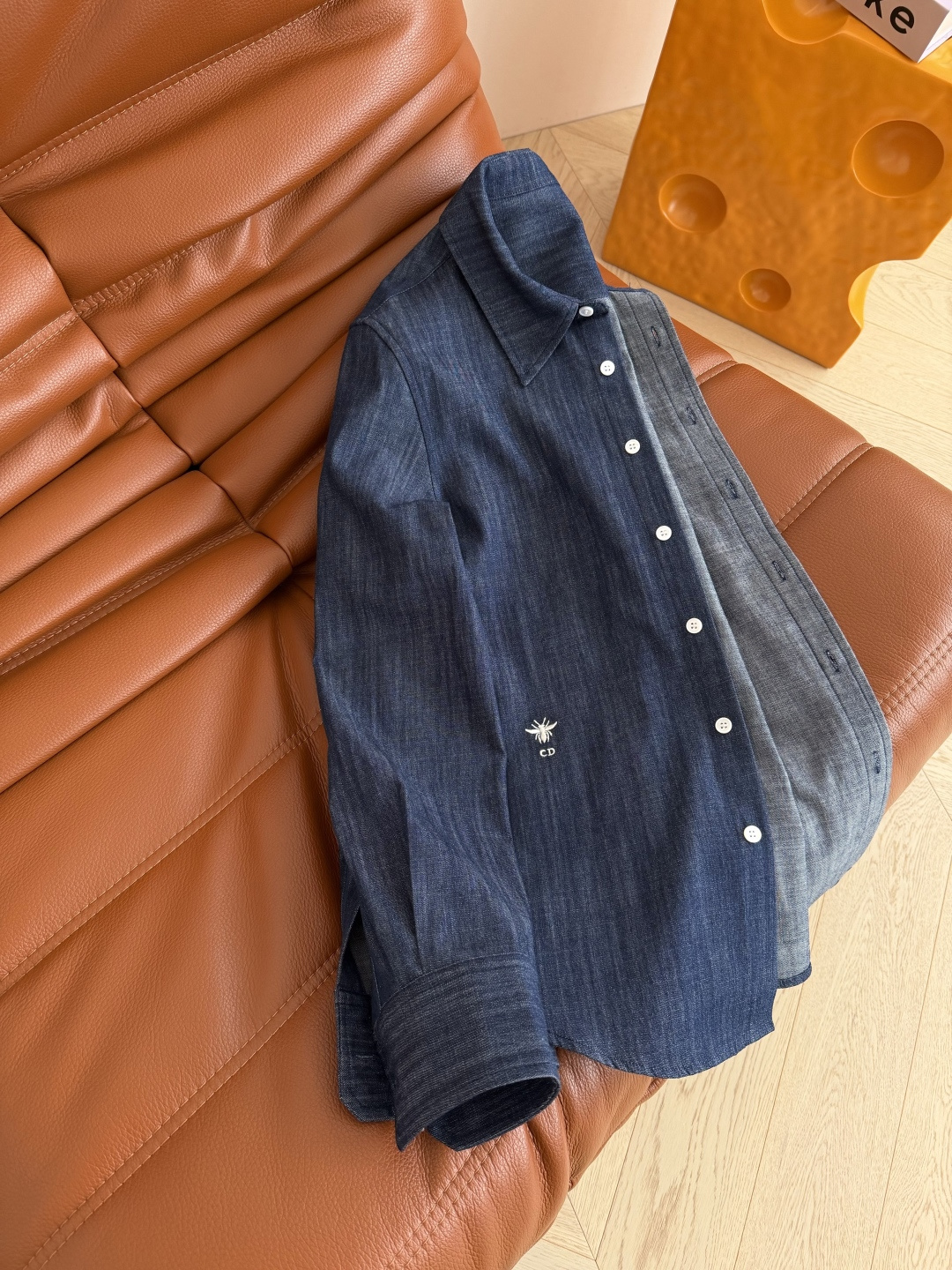 美式休闲推荐 26ss 小蜜蜂刺绣牛仔衬衫 日常搭配休闲慵懒款 自带复古buff 上身秒变博主范 版型比