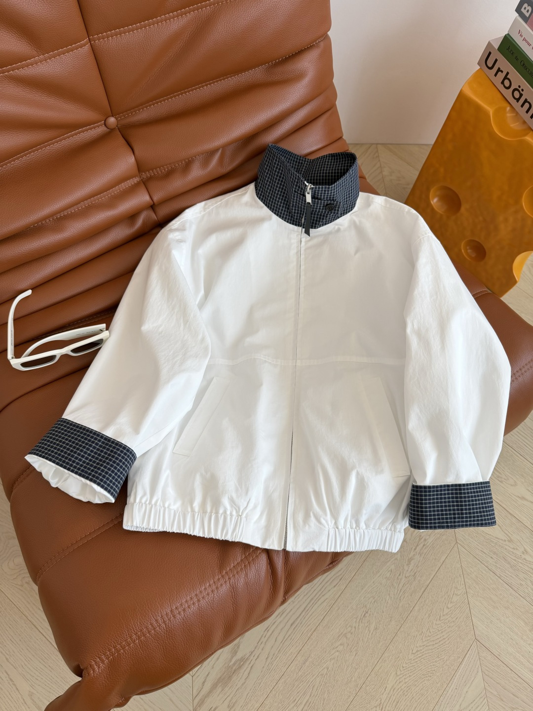 26春夏 小众设计款 格子拼接设计白色夹克外套 日常休闲款 各种凹造型都需要的一件外套 轻薄款 实穿性很