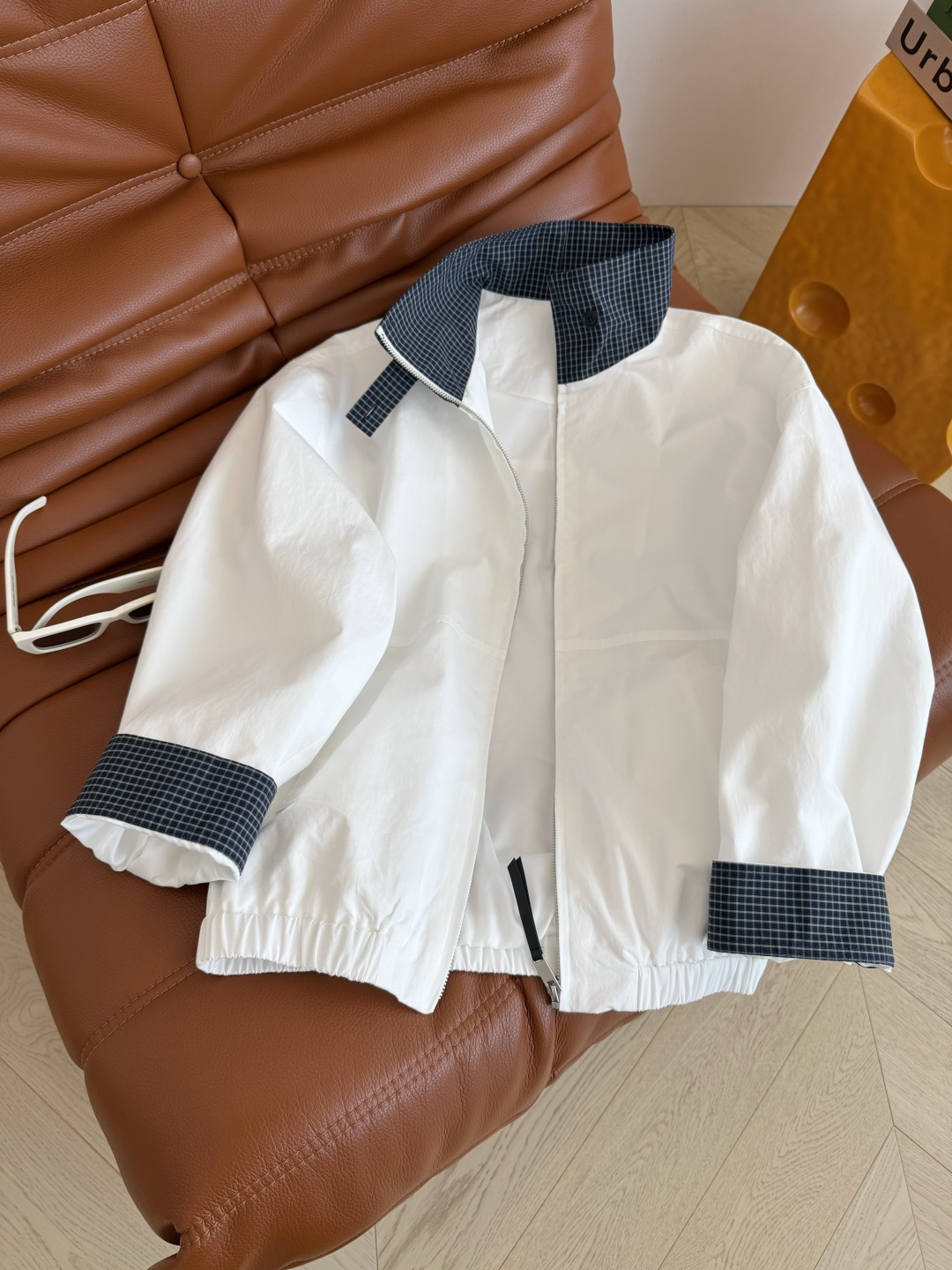 26春夏 小众设计款 格子拼接设计白色夹克外套 日常休闲款 各种凹造型都需要的一件外套 轻薄款 实穿性很