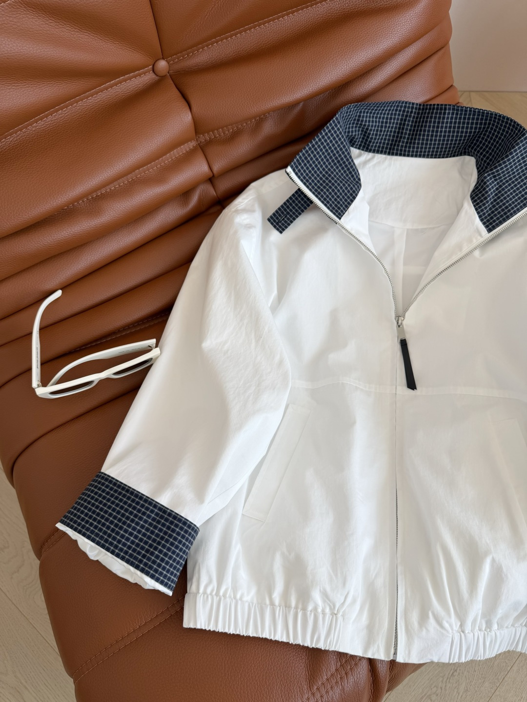 26春夏 小众设计款 格子拼接设计白色夹克外套 日常休闲款 各种凹造型都需要的一件外套 轻薄款 实穿性很