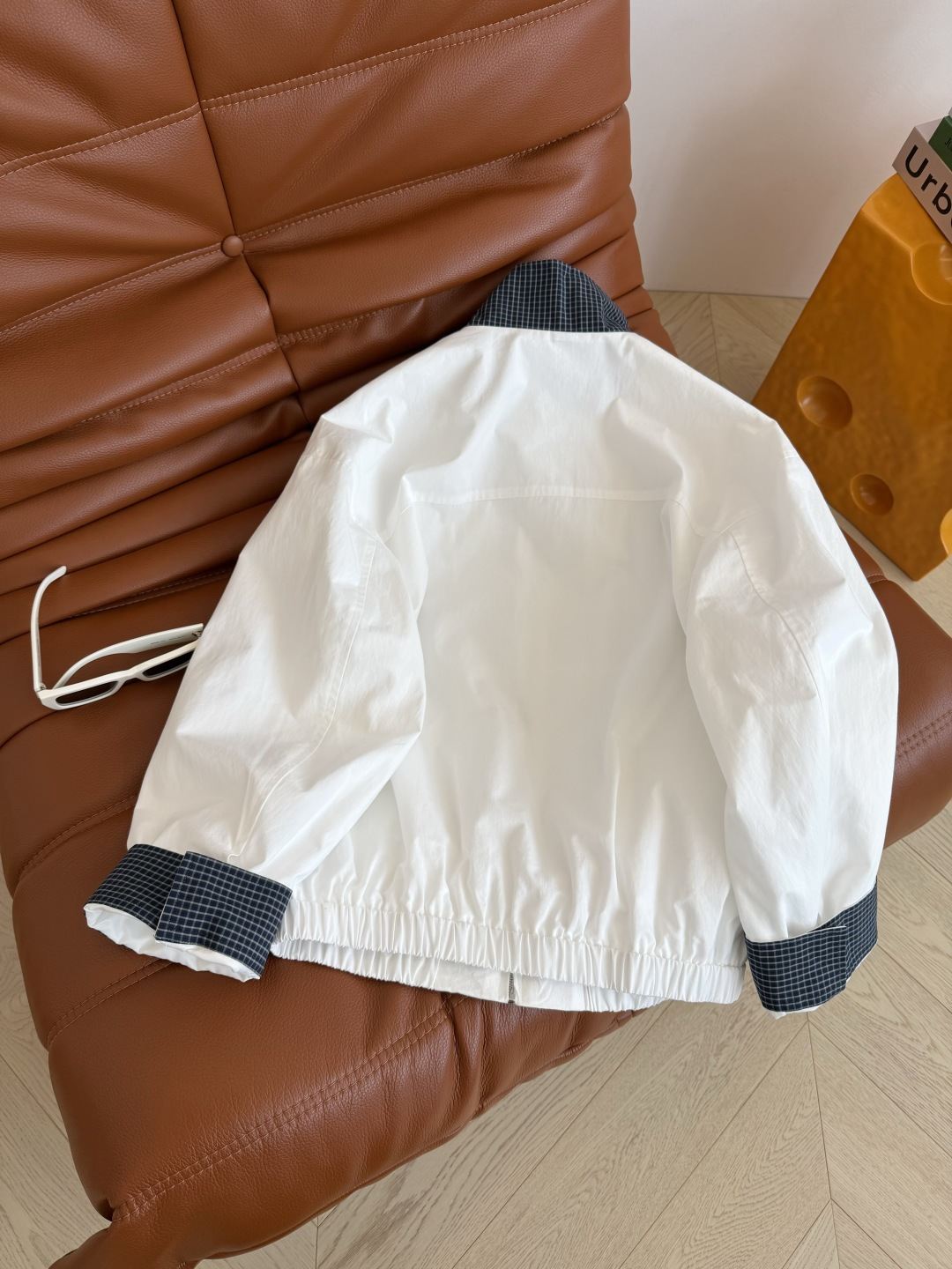 26春夏 小众设计款 格子拼接设计白色夹克外套 日常休闲款 各种凹造型都需要的一件外套 轻薄款 实穿性很