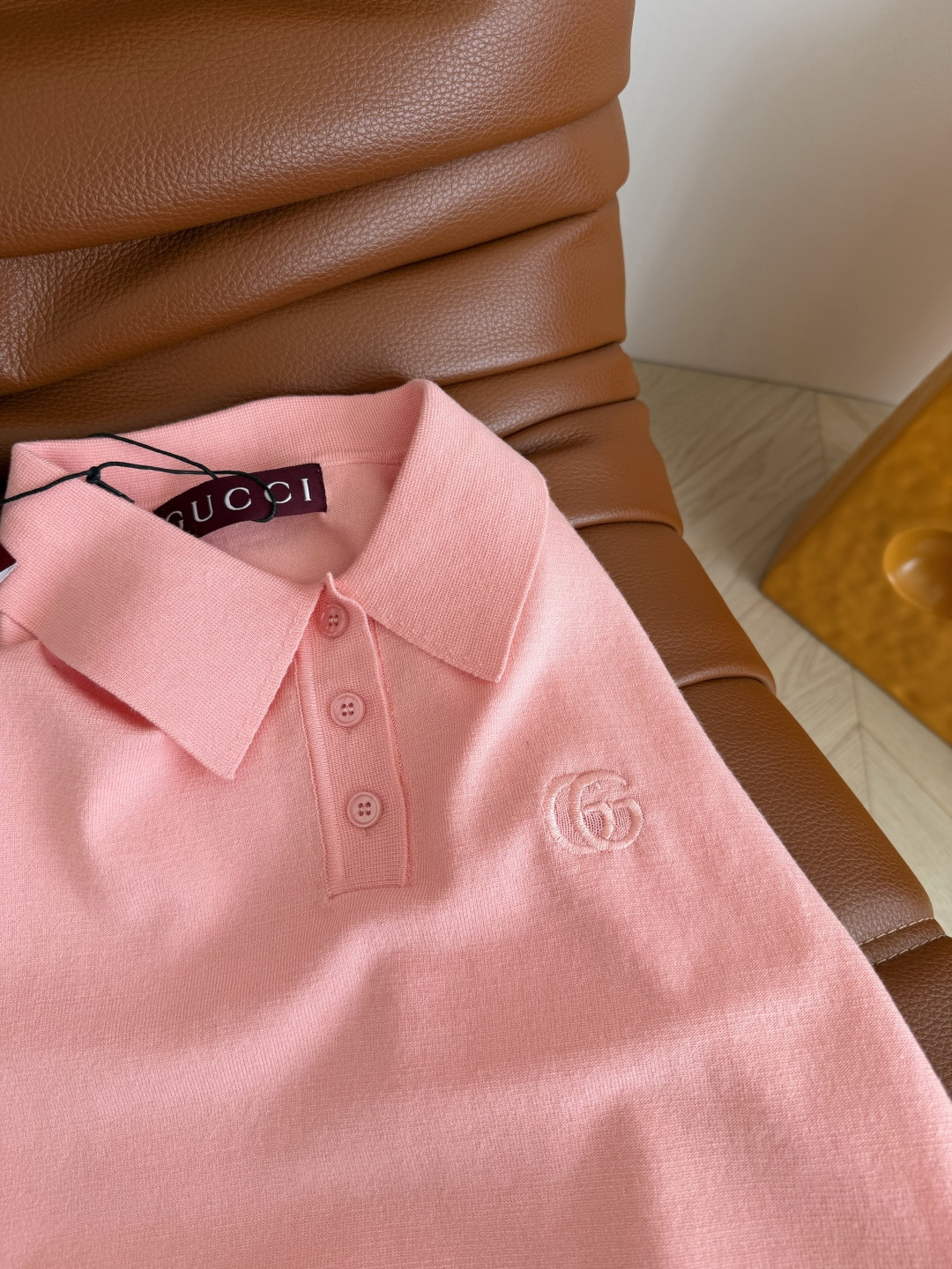 夏季轻薄款针织短袖 26新品 经典logo刺绣翻领针织上衣 简约又好穿 搭配裤子或者半裙都OK Polo