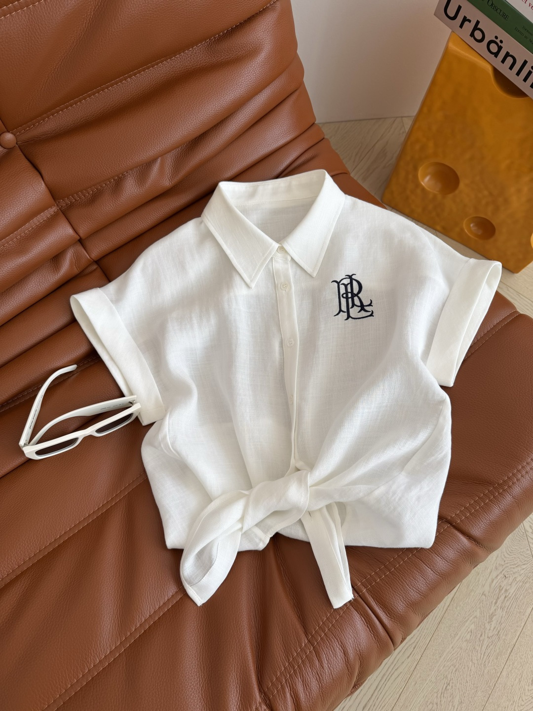 博主同款 26新品 字母logo刺绣亚麻衬衫 休闲慵懒范 自带度假风时髦属性 拍照太出片了 采用亚麻天丝