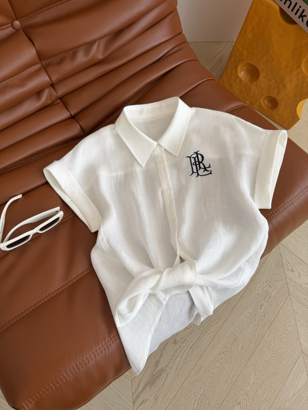 博主同款 26新品 字母logo刺绣亚麻衬衫 休闲慵懒范 自带度假风时髦属性 拍照太出片了 采用亚麻天丝