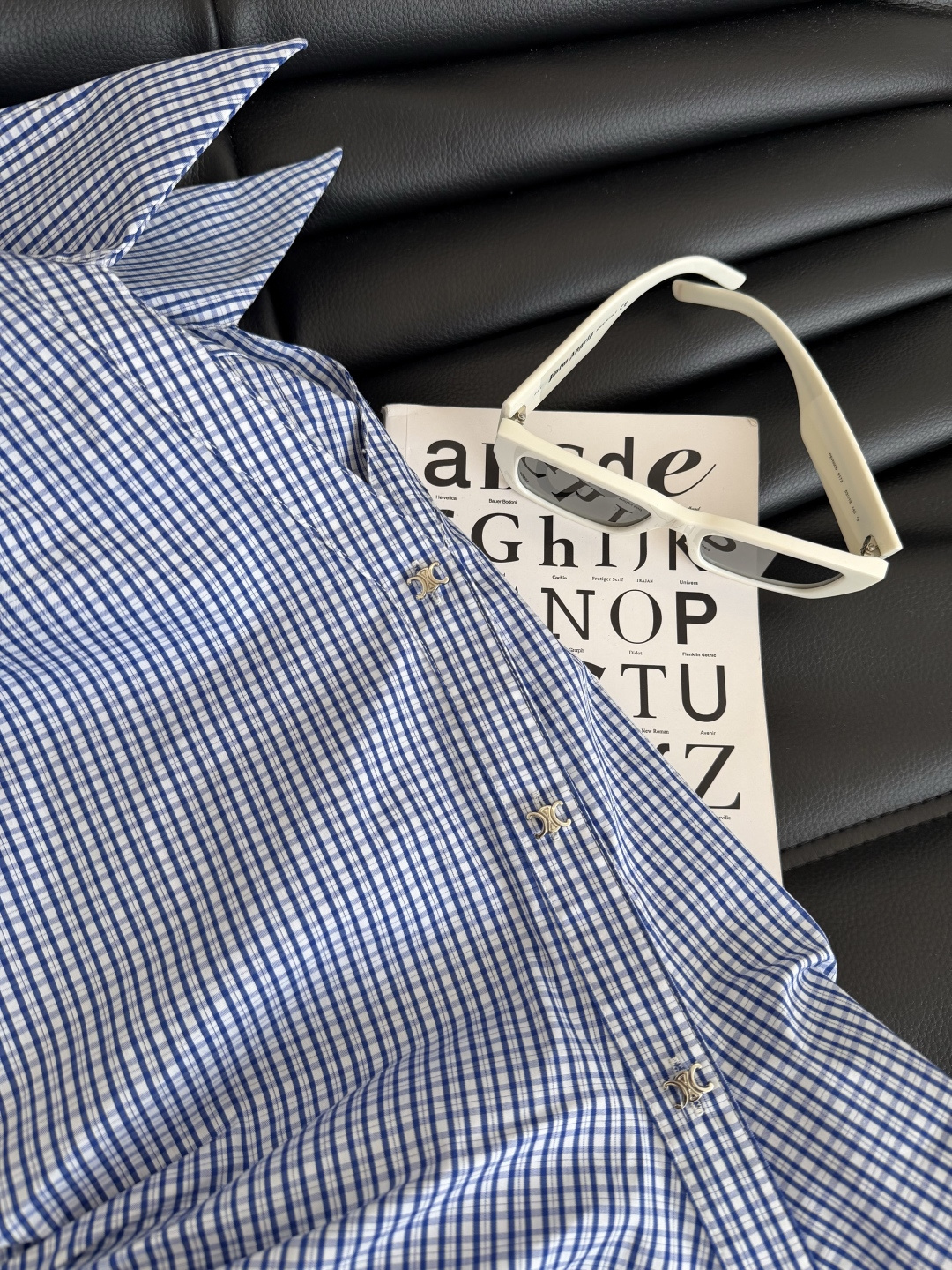 懒人最爱衬衫裙 26ss 凯旋门小银扣装饰～褶皱收腰设计格子连衣裙 两个袖口蕾丝花边拼接 上身真的直击我