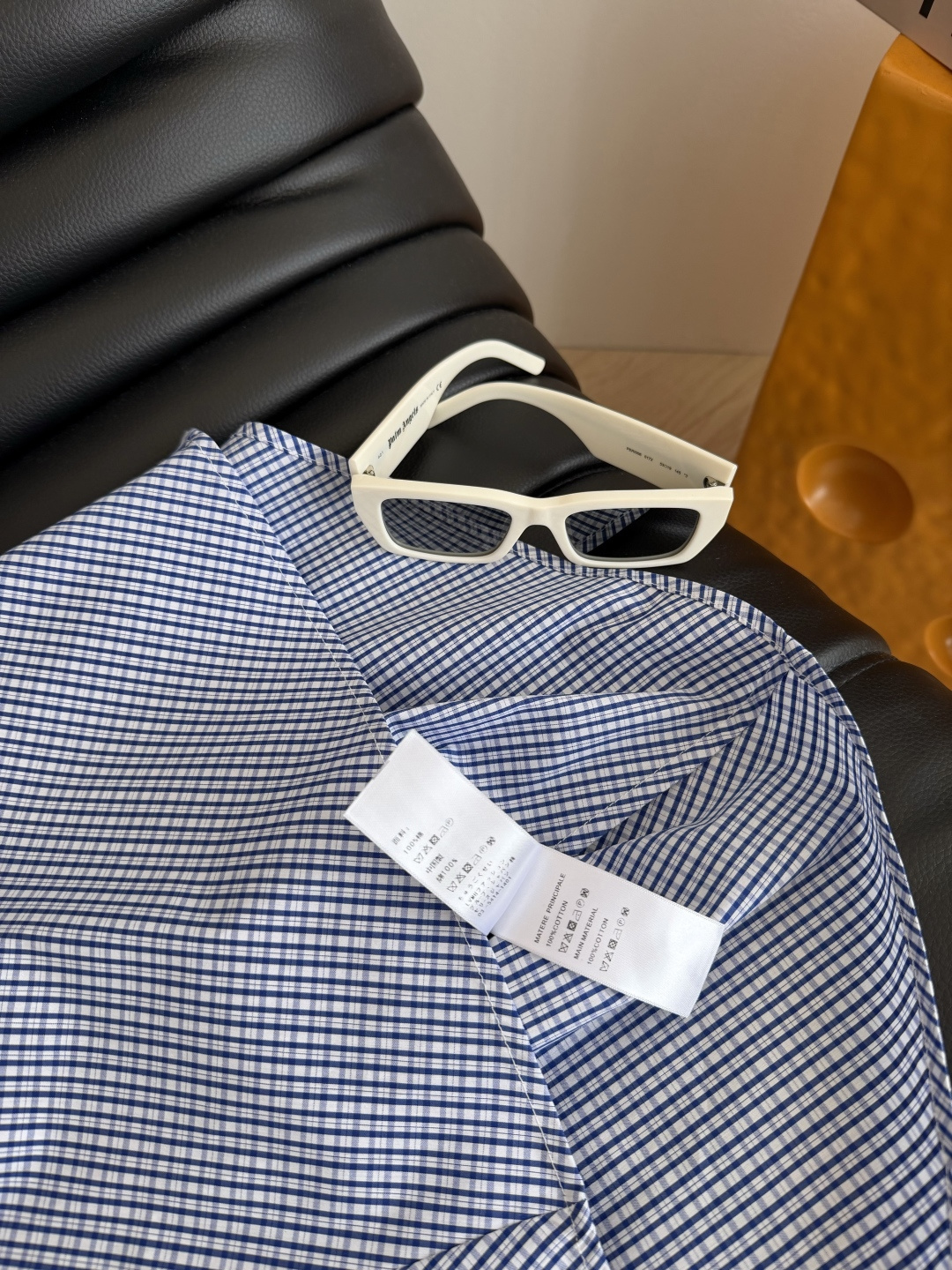 懒人最爱衬衫裙 26ss 凯旋门小银扣装饰～褶皱收腰设计格子连衣裙 两个袖口蕾丝花边拼接 上身真的直击我