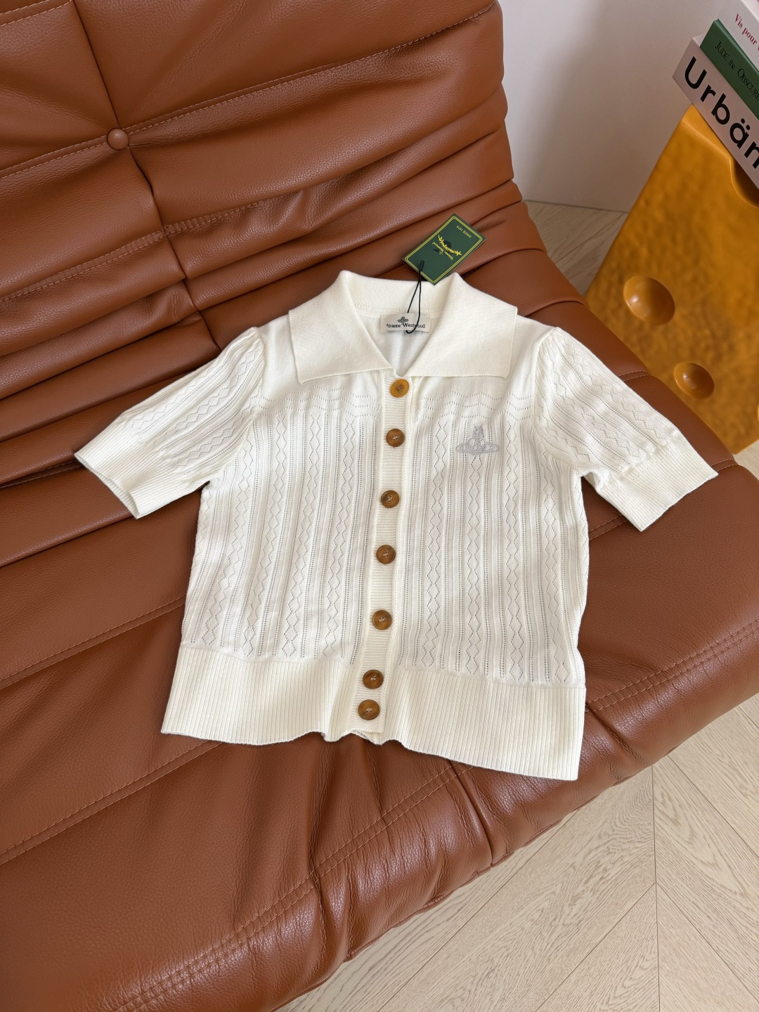 26春夏 土星图案刺绣针织开衫 重工镂空织法 透气性极好 不怕闷热 时髦感在线 开扣小开衫设计 日常巨百