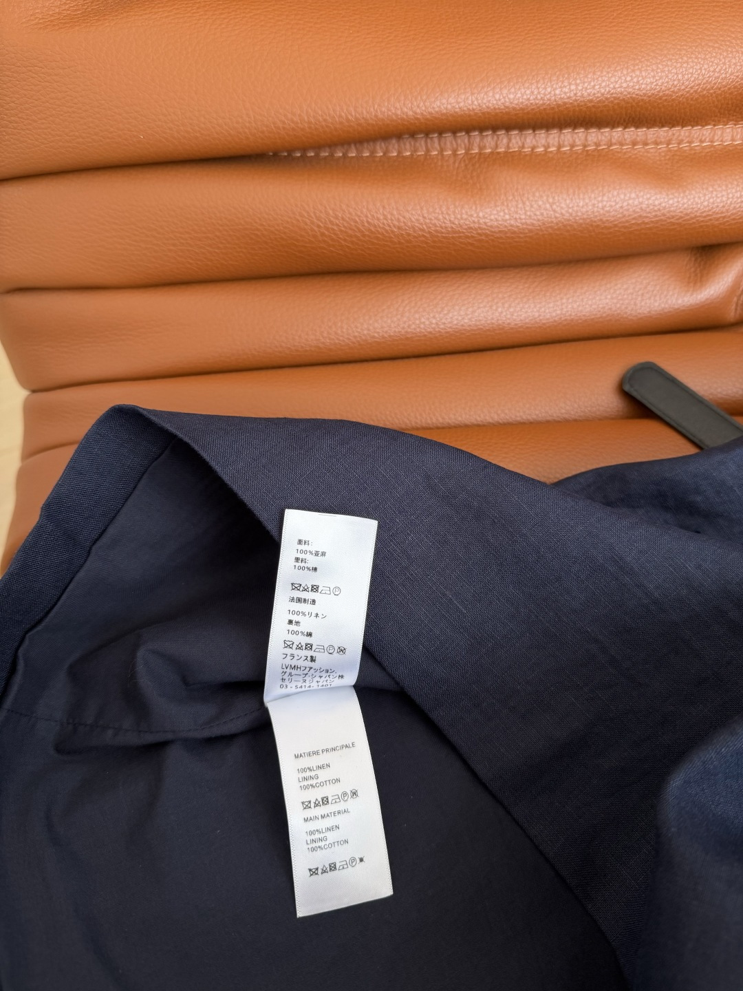 扑面而来的高级感 26ss 藏蓝色工装风亚麻连衣裙 高级感在线 行走的气质感 采用藏蓝色亚麻面料 很重磅