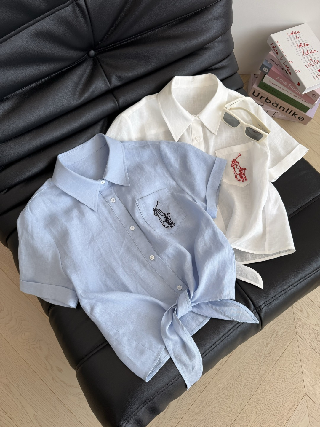 时髦度假风 26ss 骑士图案刺绣logo亚麻衬衫 超级出片的衬衫 下摆是兔耳朵绑带设计 很有休闲度假F