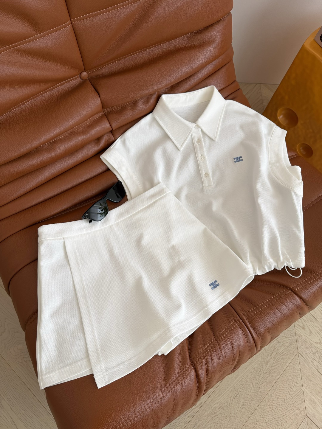 日常休闲套装 26新品 凯旋门刺绣套装 蓝标配色太好看了 懒人必备款 一秒Get时髦感 无需繁琐搭配 小