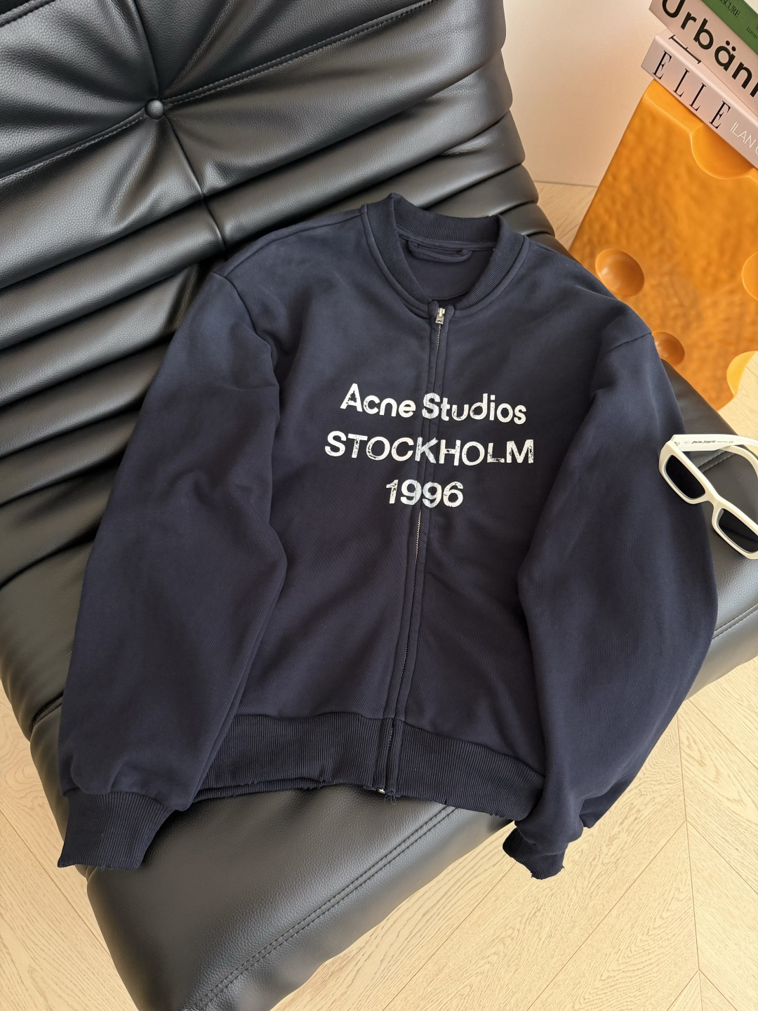 明星同款 26秋冬 1996经典拉链卫衣 元气满满 拍照超级出片 懒人搭配王 随意一穿就很有范 休闲慵懒 冰川蓝和粉色超