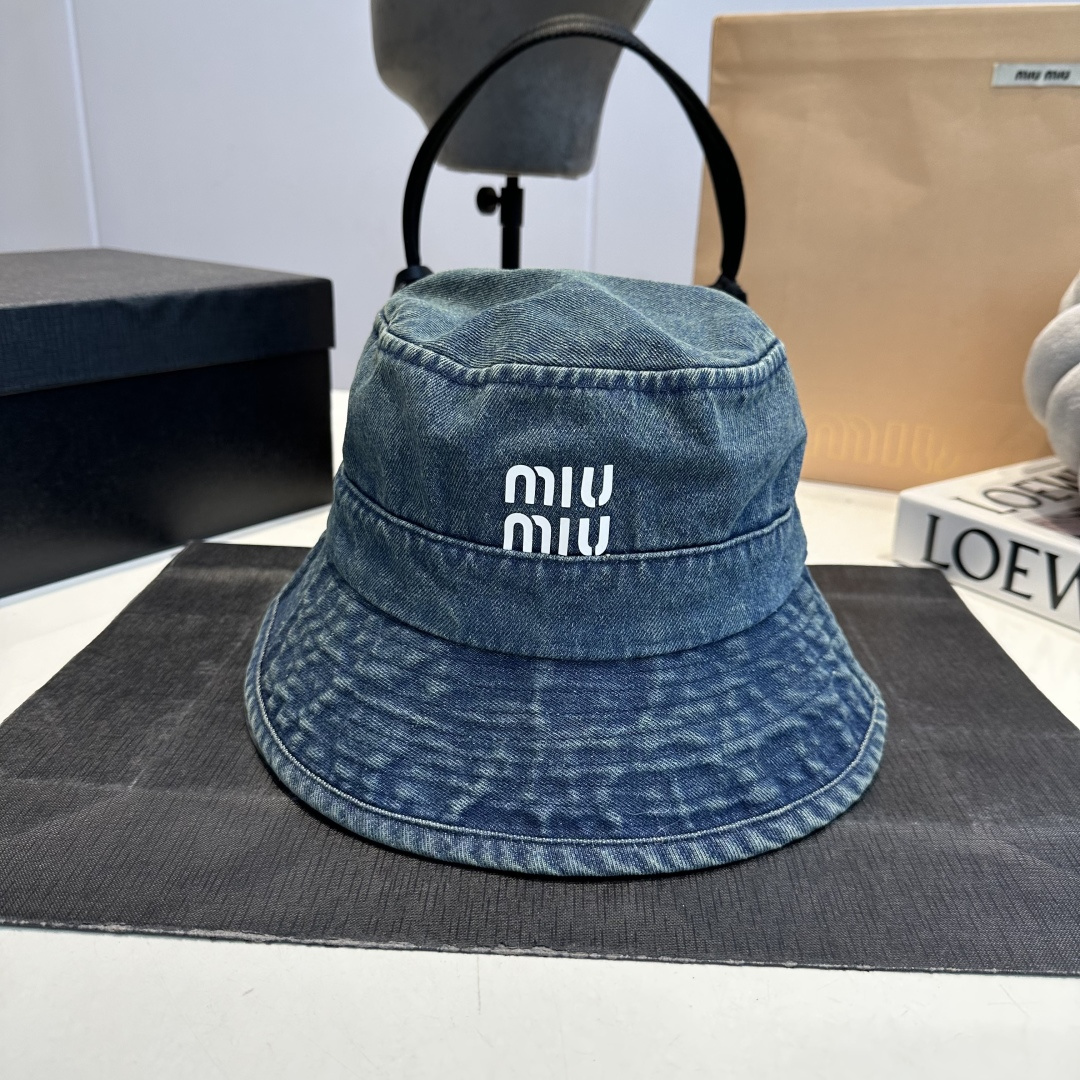 NO:809462,miumiu high-end denim fisherman hat, original quality, head circumference 57cm, hat, scarf, socks, miumiu, espadrilles, socks, hats19860909miumiu缪缪高端牛仔渔夫帽,原单品质,头围57cm,帽子.围巾.袜子,miumiu,espadrilles,socks,hats,accessory