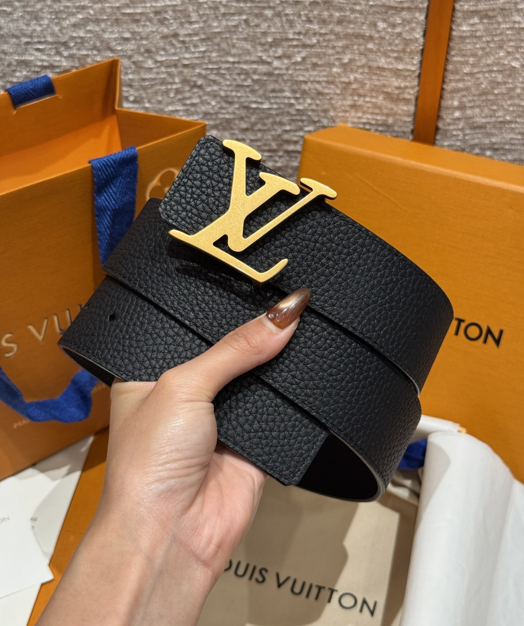 루이비통 JD350 타우릴롱 40mm 리버서블 벨트 상세 이미지 2