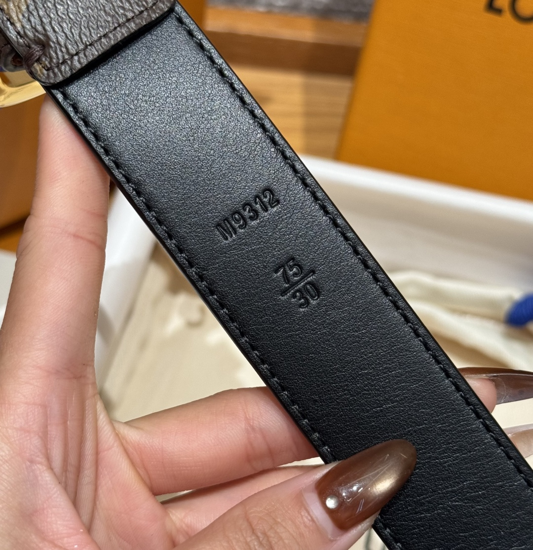 루이비통 JD350 슬림 리버시블 벨트 상세 이미지 9