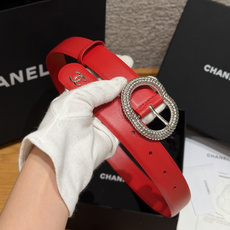 香家✨ Leather belt 30mm皮质腰带这款是香香25/26早春度假系列3.0cm腰带,采用光 香家✨ Leather belt 30mm皮质腰带这款是香香25/26早春度假系列3.0cm腰带,采用光