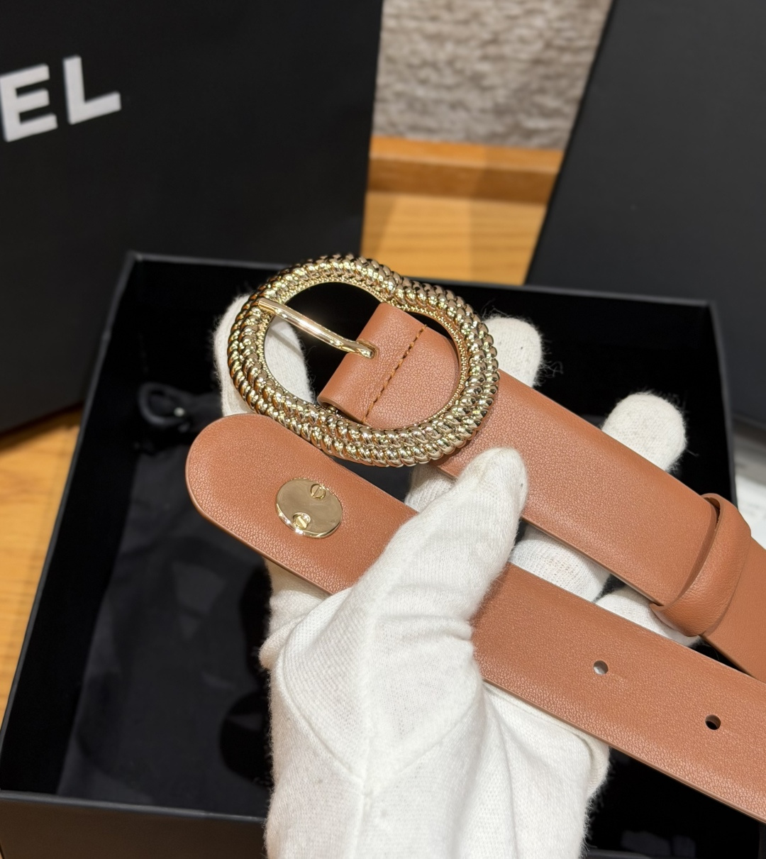 香家✨ Leather belt 30mm皮质腰带这款是香香25/26早春度假系列3.0cm腰带，采用光