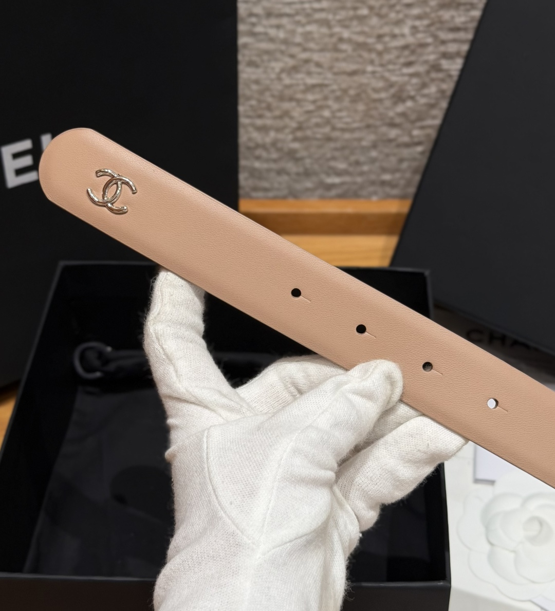 香家✨ Leather belt 30mm皮质腰带这款是香香25/26早春度假系列3.0cm腰带，采用光