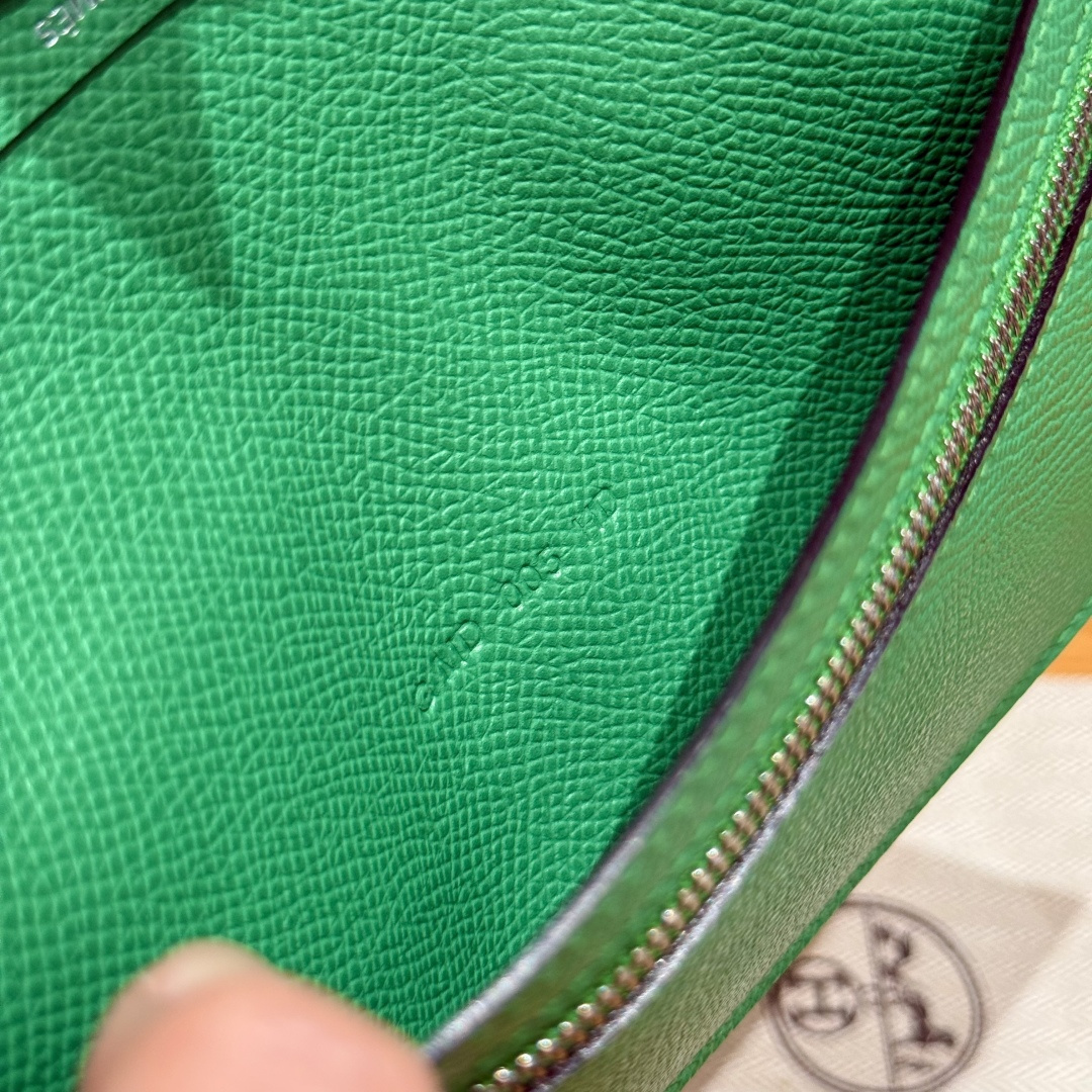 에르메스 지갑 135063 Hermes Wallet 썸네일 이미지