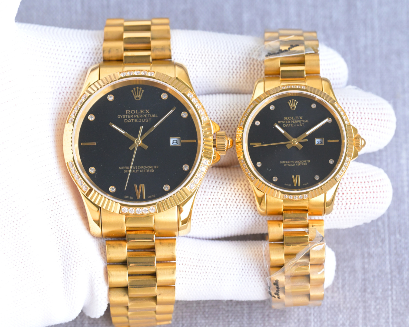 NO:553235,Produced in Taiwan, white case, gold case, Taiwan Factory, Rolex ROLEX Couple Mechanical Watch AF9, top quality from popular manufacturers, official website, Swiss quality masterpiece, popular all over the world, top-notch work, please look for the best quality [Rolex classic watch], the only genuine development product purchased in the market 1: The case is polished with 316 stainless steel. Each case is CNC processed to achieve perfection in all details. 2: Japan Observatory level movement has been strictly controlled and debugged by our factory.  Achieve zero repair stability 3: Use Swiss sapphire mirror, transparent and bright 4: Super waterproof to 50 meters, male size 41mm, female size 32mm. For the best luxury gift recommendation, please look for Taiwan’s exclusive quality, rolex19860909台湾 出品 白壳 金壳  台湾 Factory 劳力士 ROLEX 情侣机械腕表 AF9 热门大厂顶级品质 官网瑞士品质神作 火爆全球 顶级之作敬请认准最好品质【劳力士经典对表】 市场唯一购买正品开发产品 1:壳套采用316精钢材质打磨 每个壳套全程CNC处理所有细节达到完美 2:采日本天文台级别机芯 经过本厂严格把控 调试 达到零返修稳定性 3:采用瑞士蓝宝石镜面 通透明亮 4:超强防水50米 男尺寸41mm、女尺寸32mm 送礼最佳奢华推荐请认准台湾独家品质,,rolex,Watch