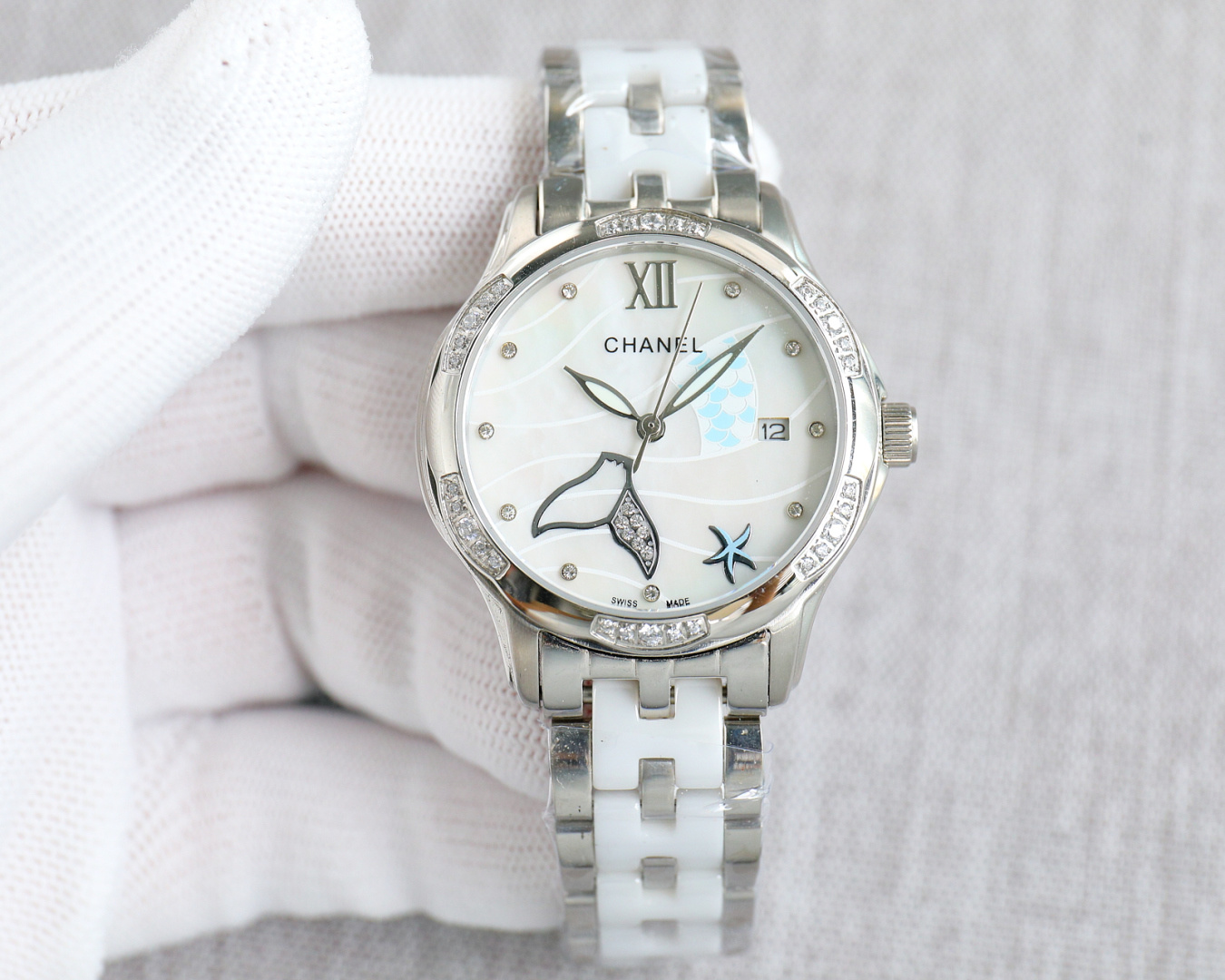 NO:725762,White leather, rose gold, ceramic strap, CHANEL CHANEL must-have quartz watch for goddesses.  〕The best luxury gift recommendation, please look for exclusive quality, chanel, chanel, omega19860909白皮 玫瑰金 陶瓷带 香奈儿 CHANEL 女神必备石英腕表 XT2进进口石英机芯,蓝宝石玻璃镜面,3度防水,316精钢镶钻表壳,可以搭配精钢结合陶瓷表带或者真皮表带.尺寸【34mm*10mm】〔『欧米茄女神必备款,超高性价比,零返修,强烈推荐』实物拍摄用心,所以更完美 〕送礼最佳奢华推荐请认准独家品质,,chanel,chanel,omega,Watch