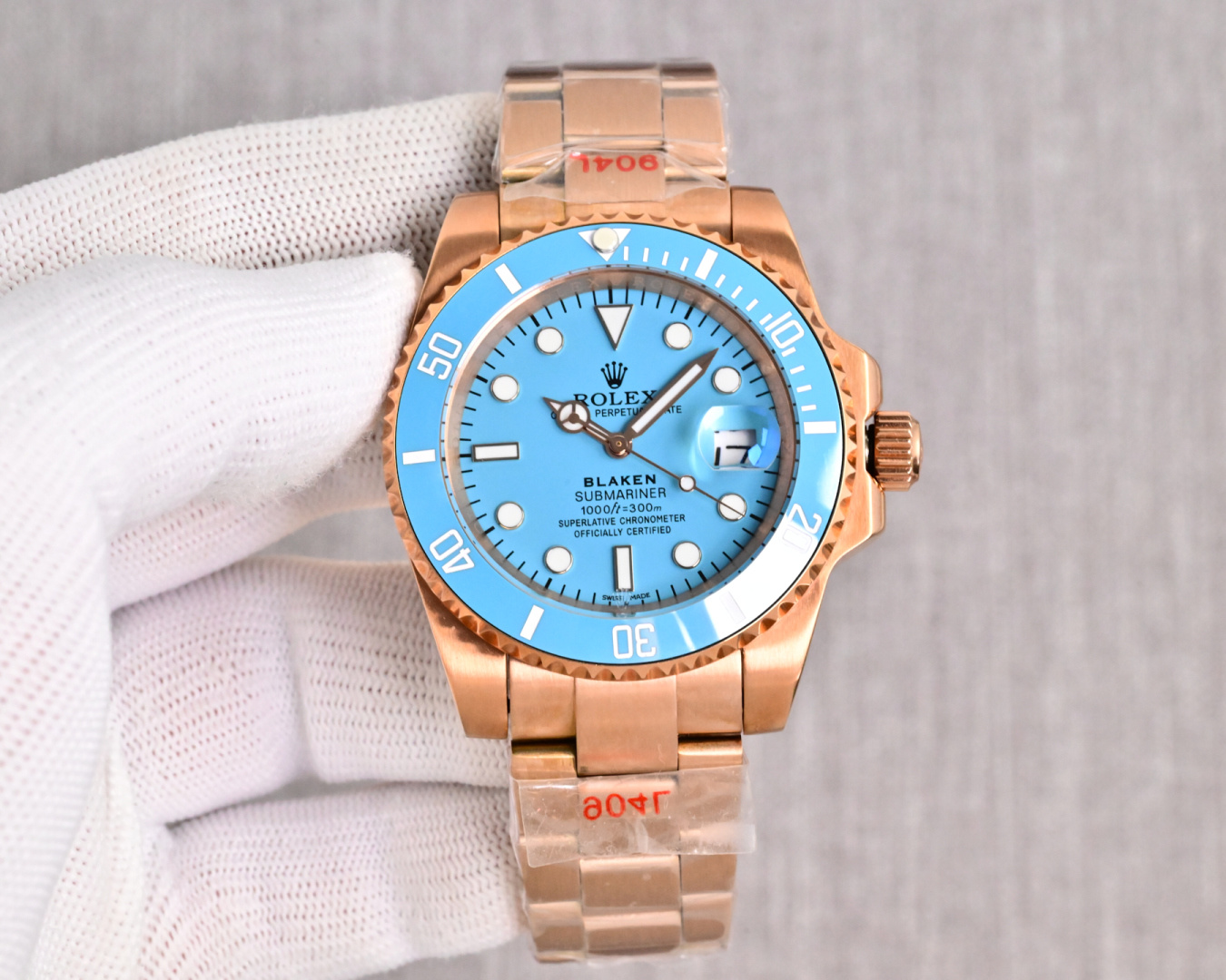 NO:821896,Produced in Taiwan, domestically produced in Japan, Taiwan Factory's new product launch, Rolex ROLEX RL4 Submariner modified, customized SUB Submariner, perfectly presented!  1. Specially customized carbon fiber ring, giving the water ghost a different style, reflecting a new visual and tactile experience!  2 After countless revisions, the engraving finally appeared three-dimensional, with an external shadow on the outside of the strips and a perfect ring with super luminous beads that are as warm as jade!  3 The entire watch is made of 904L stainless steel, with a dark texture. 4 Equipped with a new movement imported from Japan, the quality is stable. 5: Order a storage box for free, first come first served, while supplies last [Random color] Luxurious and exquisite recommended men's mechanical watch. The best luxury recommendation for gifts, please look for Taiwan's exclusive quality, rolex19860909台湾 出品 国产 日本机  台湾 Factory 新品首发劳力士 ROLEX RL4 水鬼改装,定制款SUB水鬼,完美呈现！ 1特别定制碳纤维圈口、赋予水鬼不一样的风格,体现全新的视觉和触觉体验！ 2经过无数次的修改,终于呈现出刻字立体,且条丁外有外影的对版完美圈口温润如玉的超强夜光珠！ 3整表均采用904L精钢,暗黑质感. 4搭载全新日本进口机芯,质量稳定. 5: 下单送收纳盒一个,先到先得,送完为止【颜色随机】奢华精致推荐男士机械腕表 送礼最佳奢华推荐请认准台湾独家品质,,rolex,Watch
