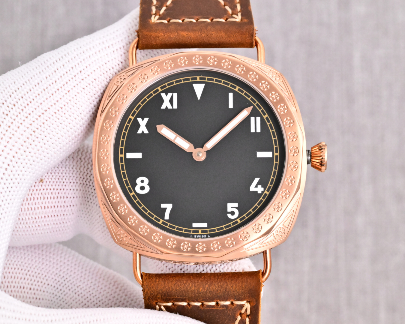 NO:822280,Panerai Engraved Market Exclusively Produced LM8 Panerai Radium Mill Series PAM01040 Equipped with 6497 Winding Mechanical Watch 47mm Large Dial Men's Watch, The Case Uses Engraved Craftsmanship, Stainless Steel Glass Is Not Easily Scratched, Special Cowhide Strap Luxurious and Exquisite Recommended Men's Manual Mechanical Watch The Best Luxury Recommendation for Gifts Please Look for Exclusive Quality,,cowhide19860909沛纳海 雕花  市场独家出品LM8 沛纳海 镭得米尔系列PAM01040 搭载6497上链机械手表 47mm大表盘男表,壳身采用雕花工艺,精钢玻璃不易刮花玻璃,特制牛皮表带 奢华精致推荐男士手动机械腕表 送礼最佳奢华推荐请认准独家品质,,cowhide,Watch