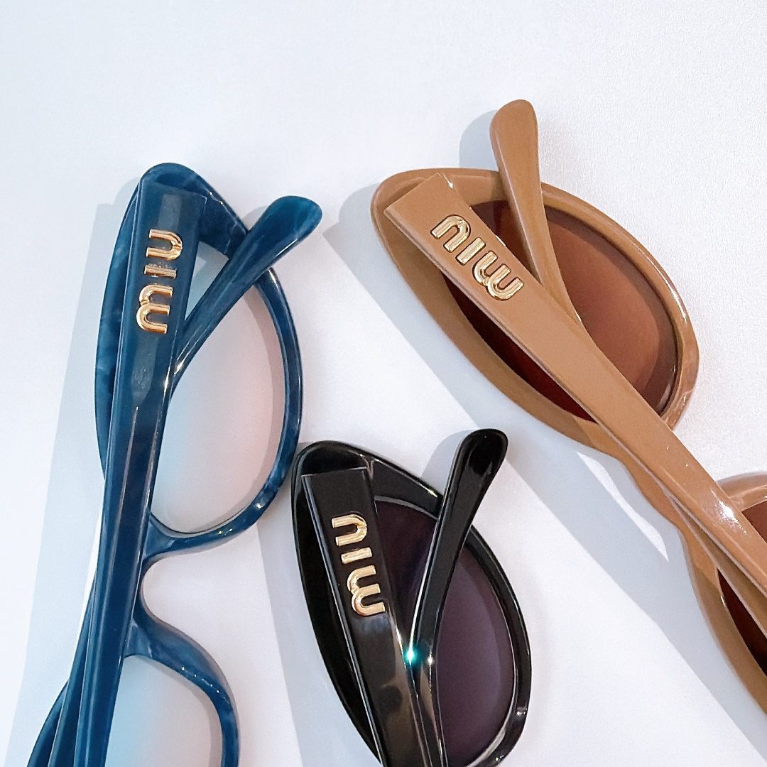 𝙈𝙄𝙐𝙈𝙄𝙐MOD：MU09USSize：52口21 145🔝🔝