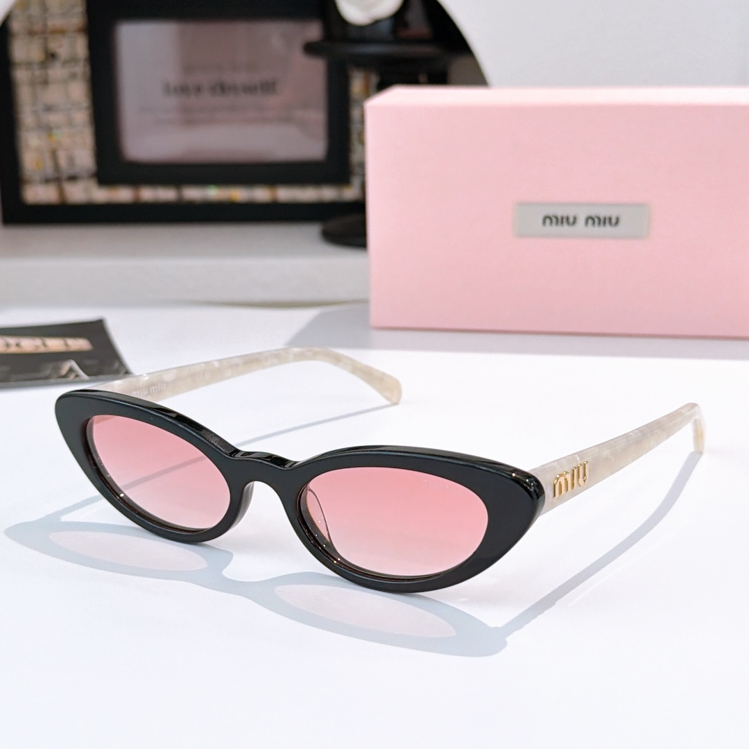 𝙈𝙄𝙐𝙈𝙄𝙐MOD：MU09USSize：52口21 145🔝🔝