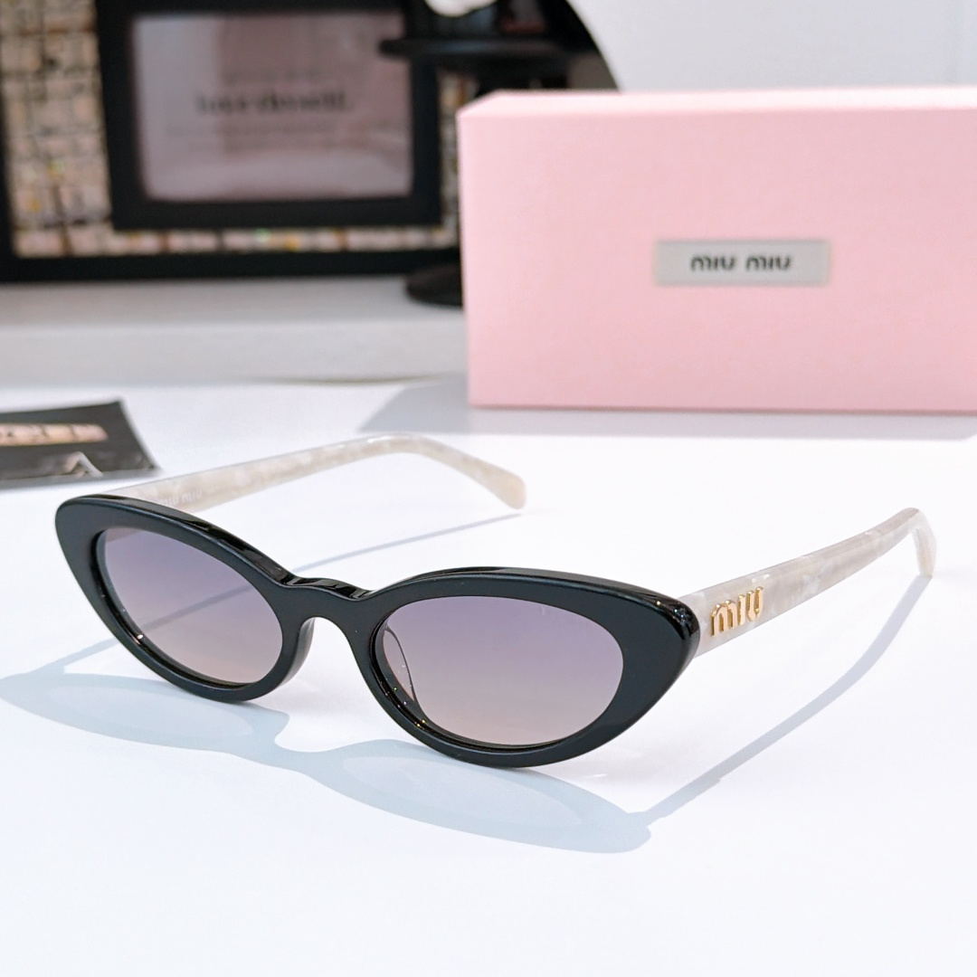 𝙈𝙄𝙐𝙈𝙄𝙐MOD：MU09USSize：52口21 145🔝🔝