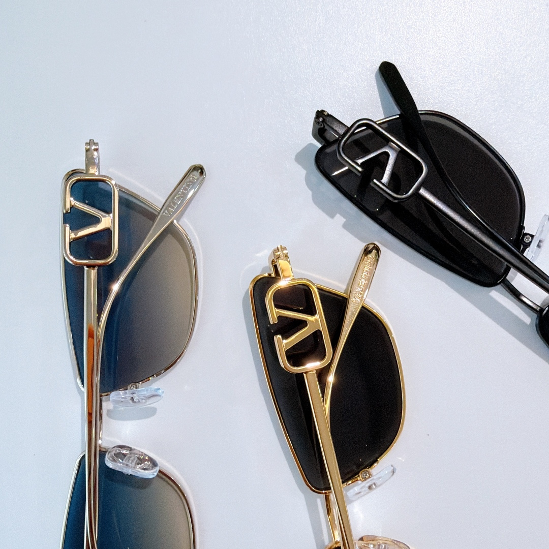 VALENTINMODEL：VLS-135A-61SIZE：57口15-145🔝🔝