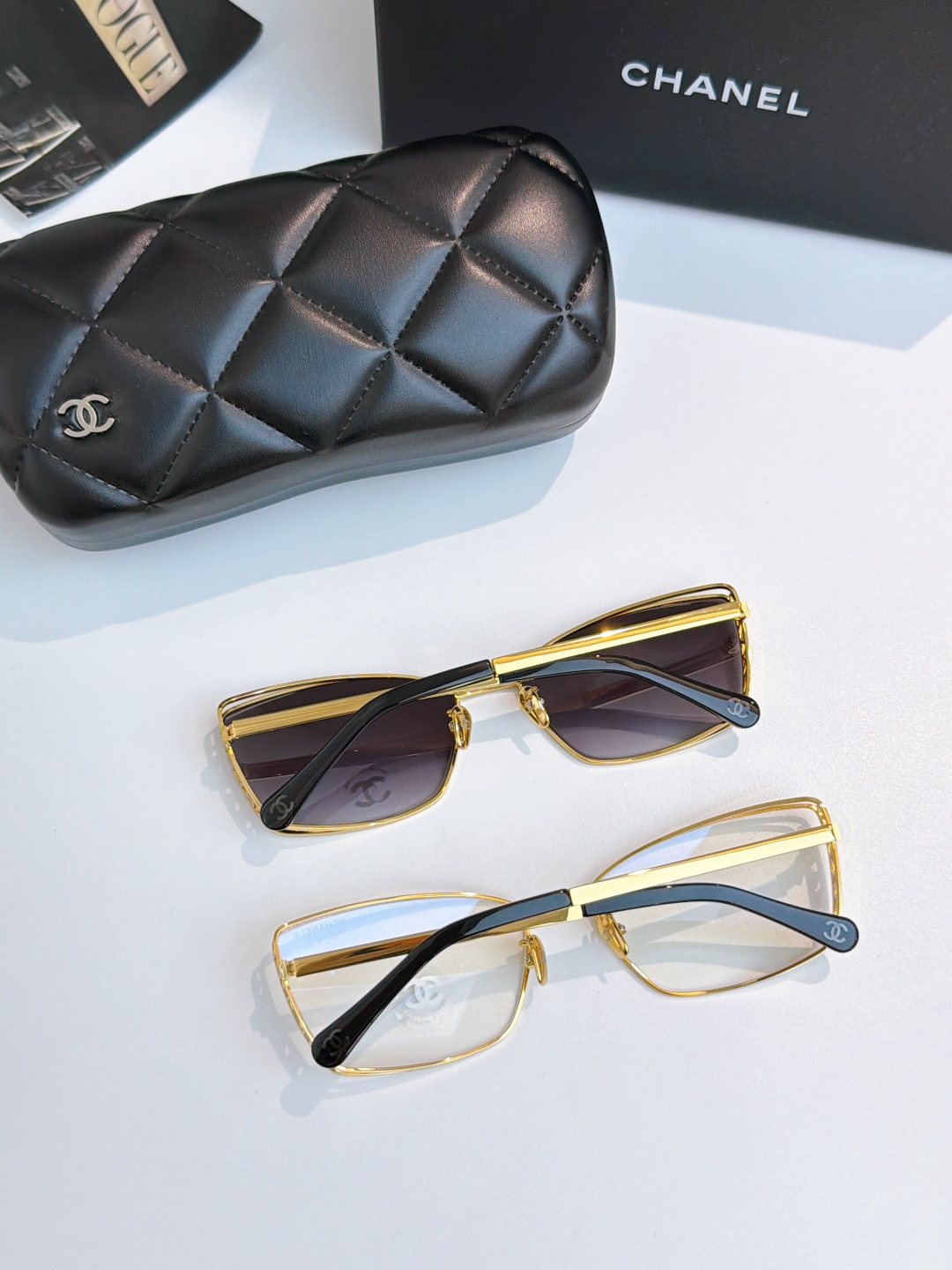 CHANE*又一小框凹造型神器 侧面logo设计实在不要太好看简约大气高级上脸绝绝子～型号9559 尺寸