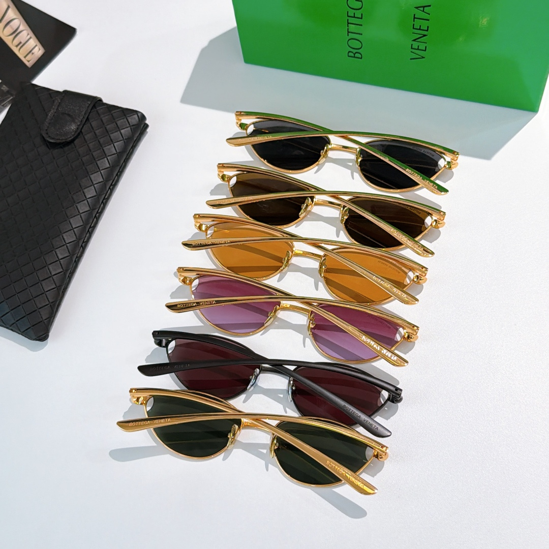 BOTTEGA VENET* MODEL：BV1698LSSIZE：58口18-145 🔝🔝