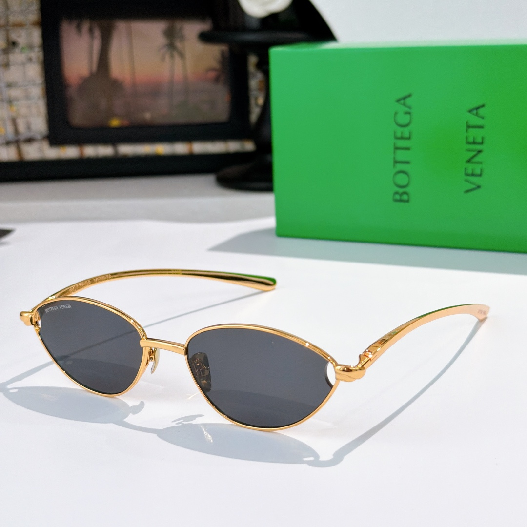 BOTTEGA VENET* MODEL：BV1698LSSIZE：58口18-145 🔝🔝