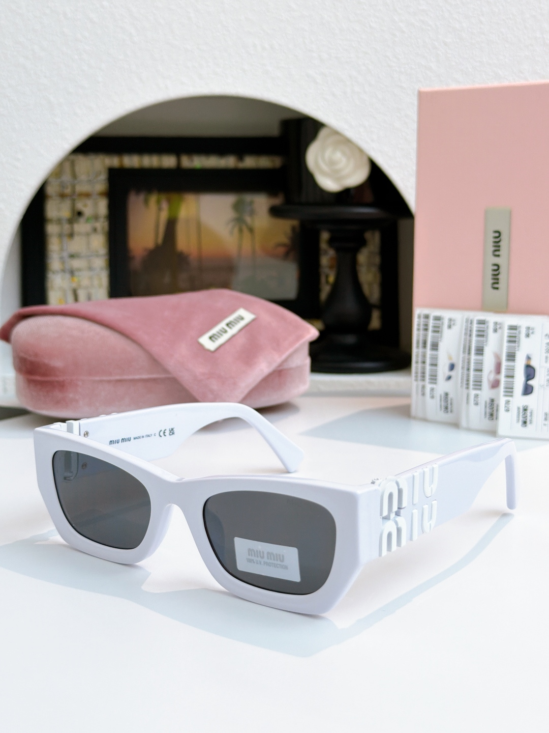 MiuMiu sunglasses辑