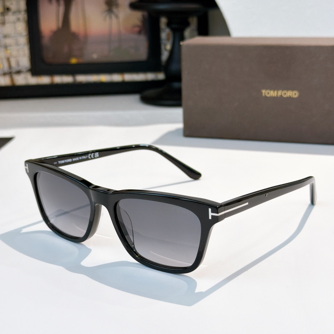 𝑻𝒐𝒎 𝑭𝒐𝒓* MODEL：TF1362size：53-16-145🔝🔝