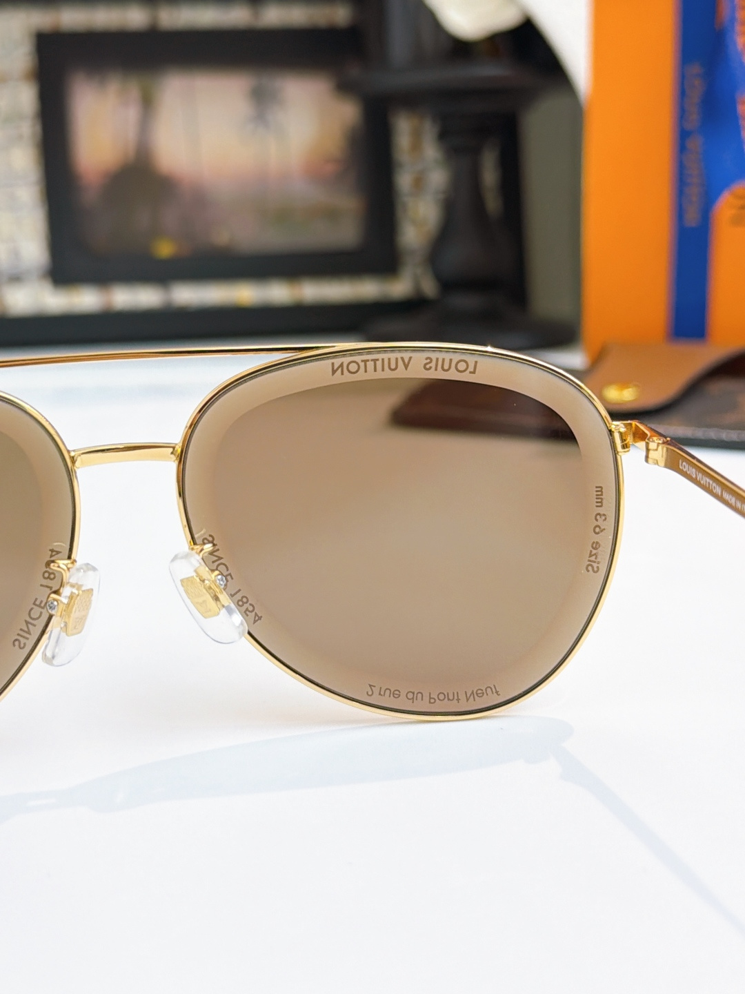 调价⚠️高版本配送彩图⚠️背面有真开口螺丝位LOUIS VUITTO*MODEL：Z2625SIZE：6