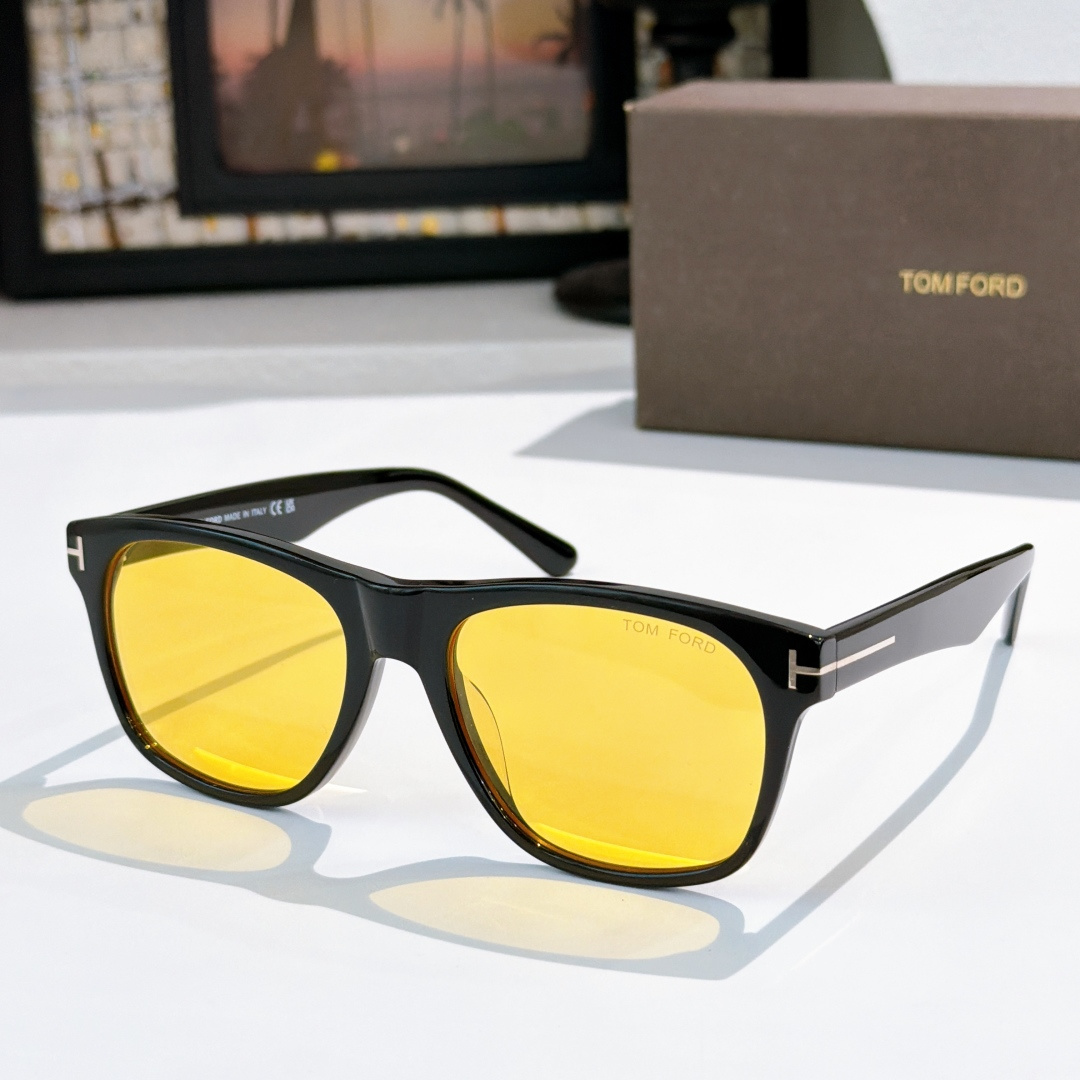 Tom FordModel:FT1284Size：55–18-145🔝🔝