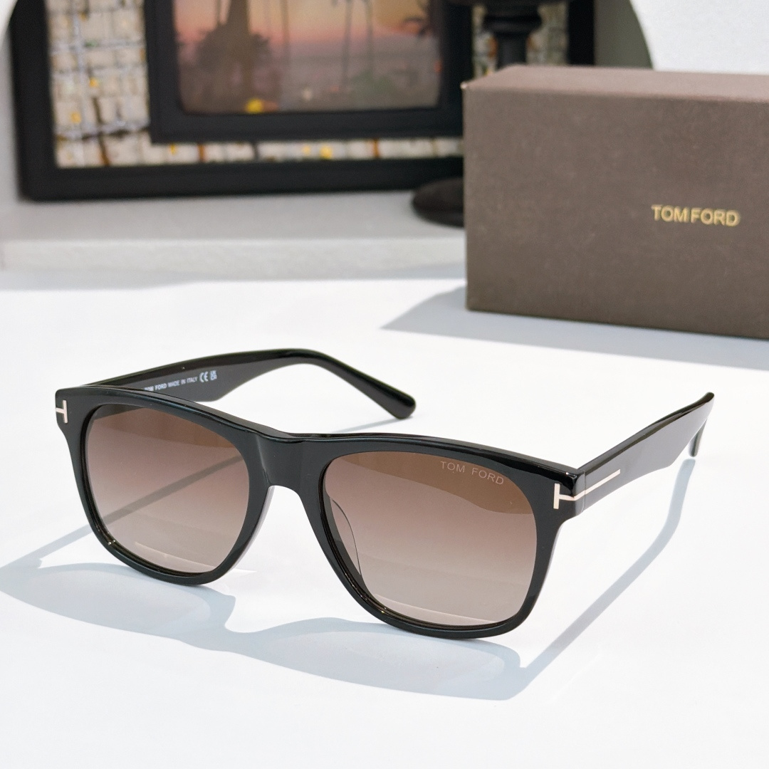 Tom FordModel:FT1284Size：55–18-145🔝🔝