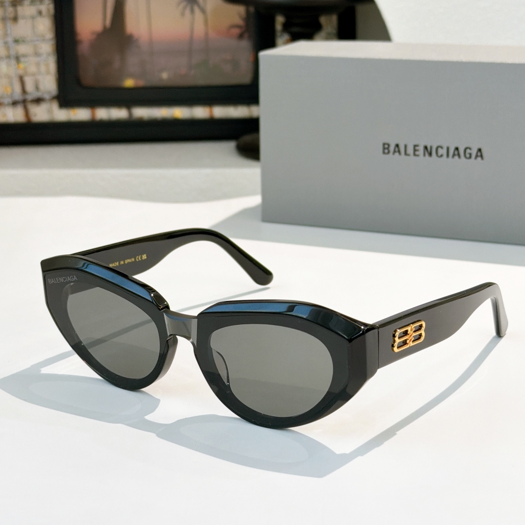 BAELNCIAG* MOD：BB1921LKSize：51口22 143 🔝🔝