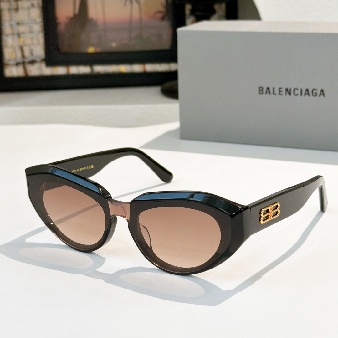 BAELNCIAG* MOD：BB1921LKSize：51口22 143 🔝🔝