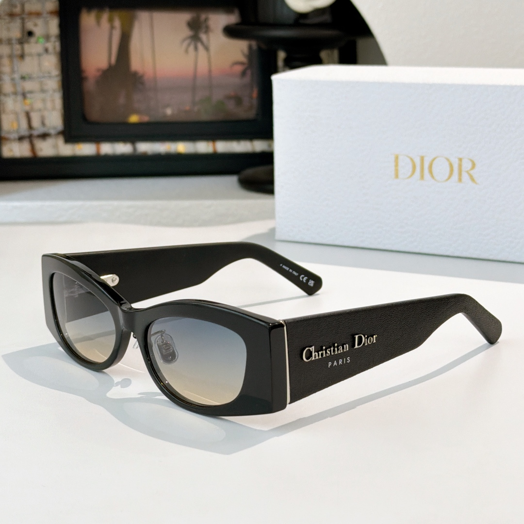 DIO* MOD：DiorOmbre S1FSize：55口19 145 🔝🔝