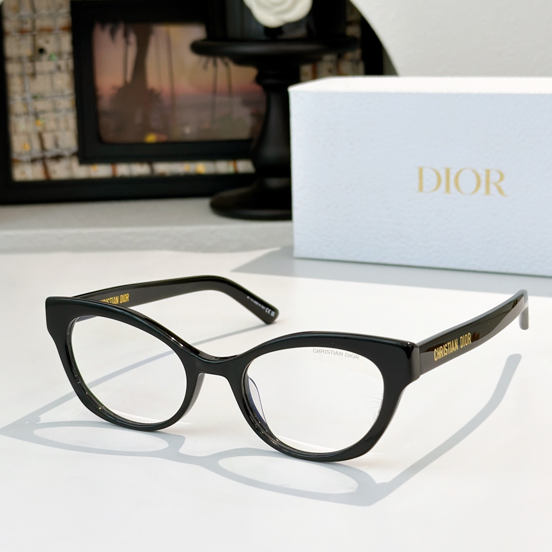 DIOR Mod：Midnight B2ISize：53-19-145🔝🔝。