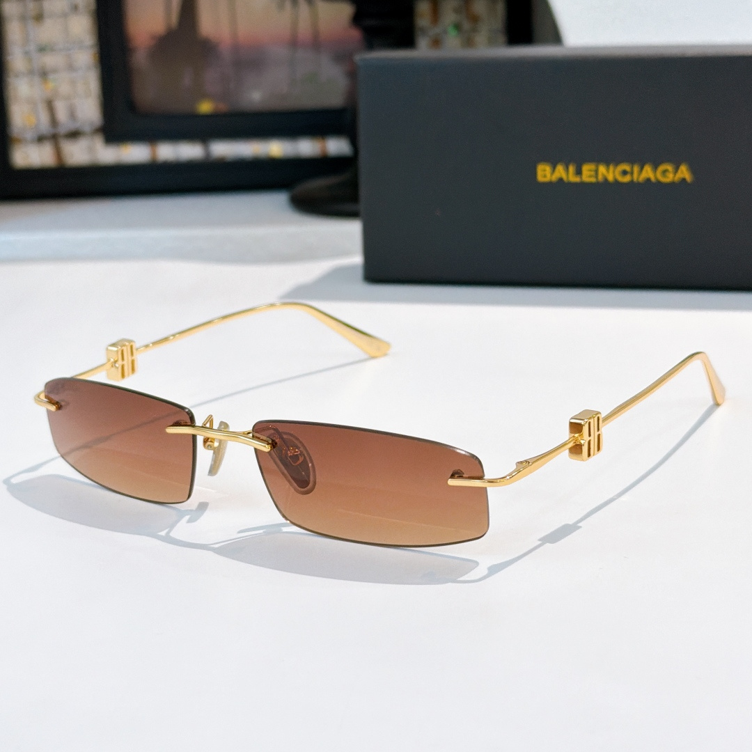 BALENCIAGAMod：BB 0507SSize：57口18-145🔝🔝