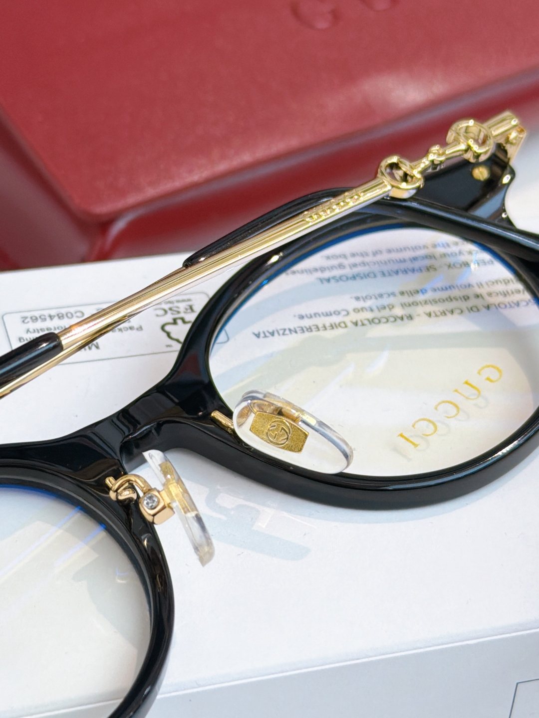 GUCC*Mod：GG1904 Size：52口21-140超优雅马衔扣镜腿高品质 上脸温柔可爱 带鼻托