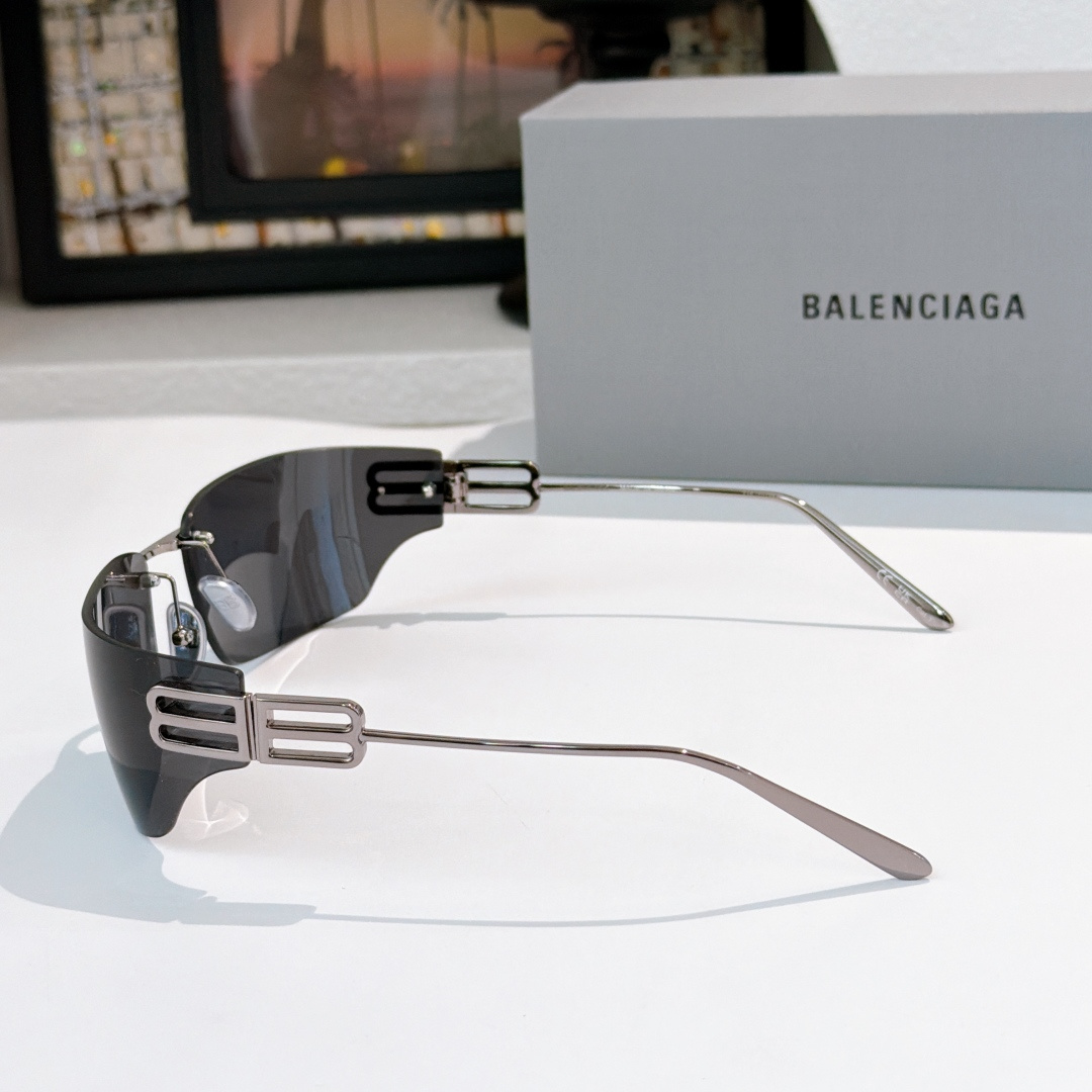 BALENCIAG* MODEL：BB0485SASIZE：75口15-120 🔝🔝