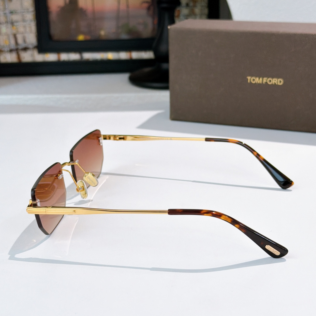 TomFor*Mod ：Ethan-02（TF1355）Size ：53口19-145🔝🔝