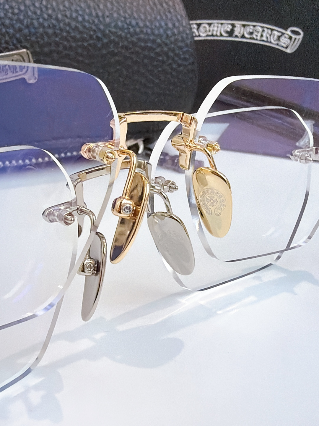 纯钛TitaniumChrome Hearts Mod：HOLE SHOTSize：52口21-148 